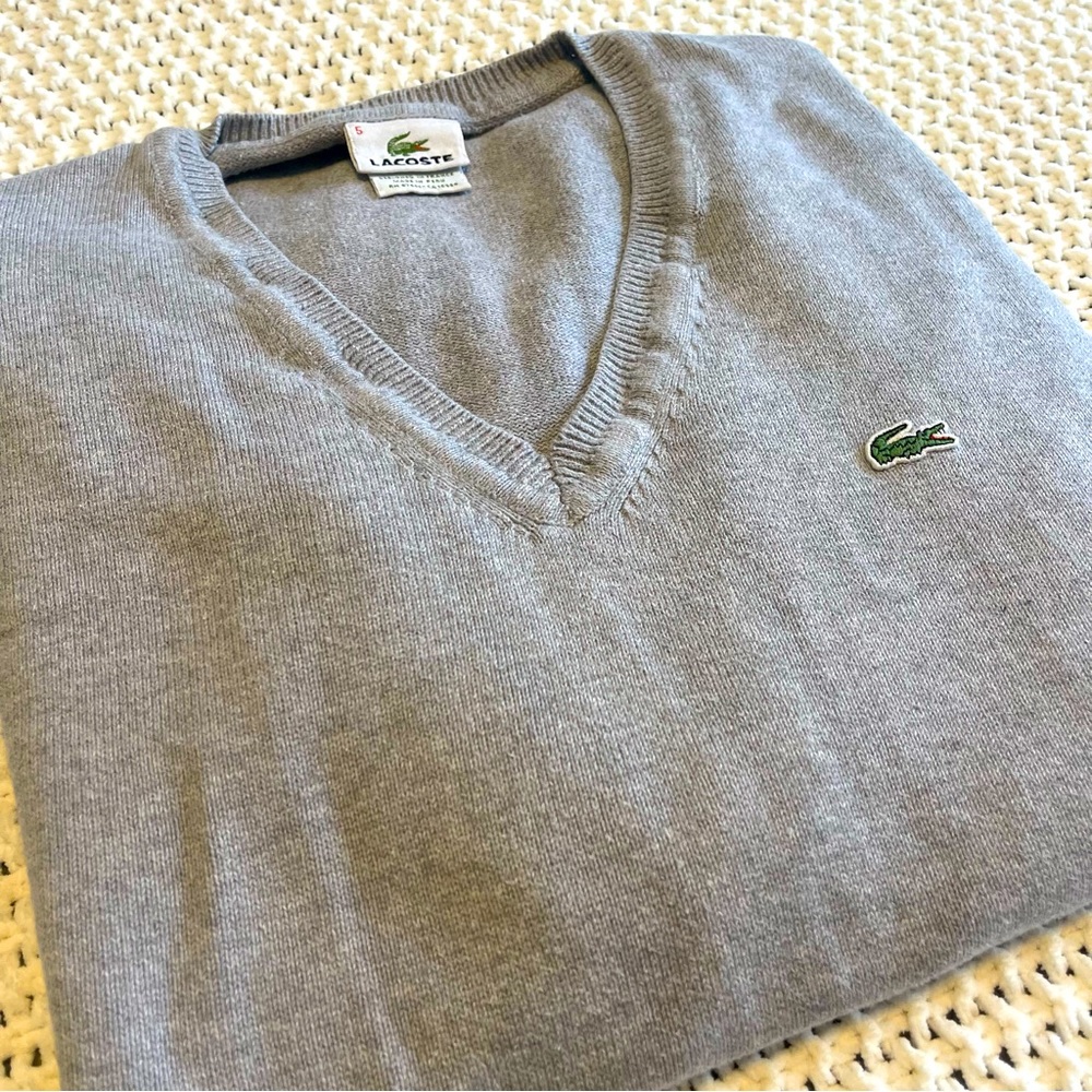 LACOSTE Men's V-Neck Sweater Size 5